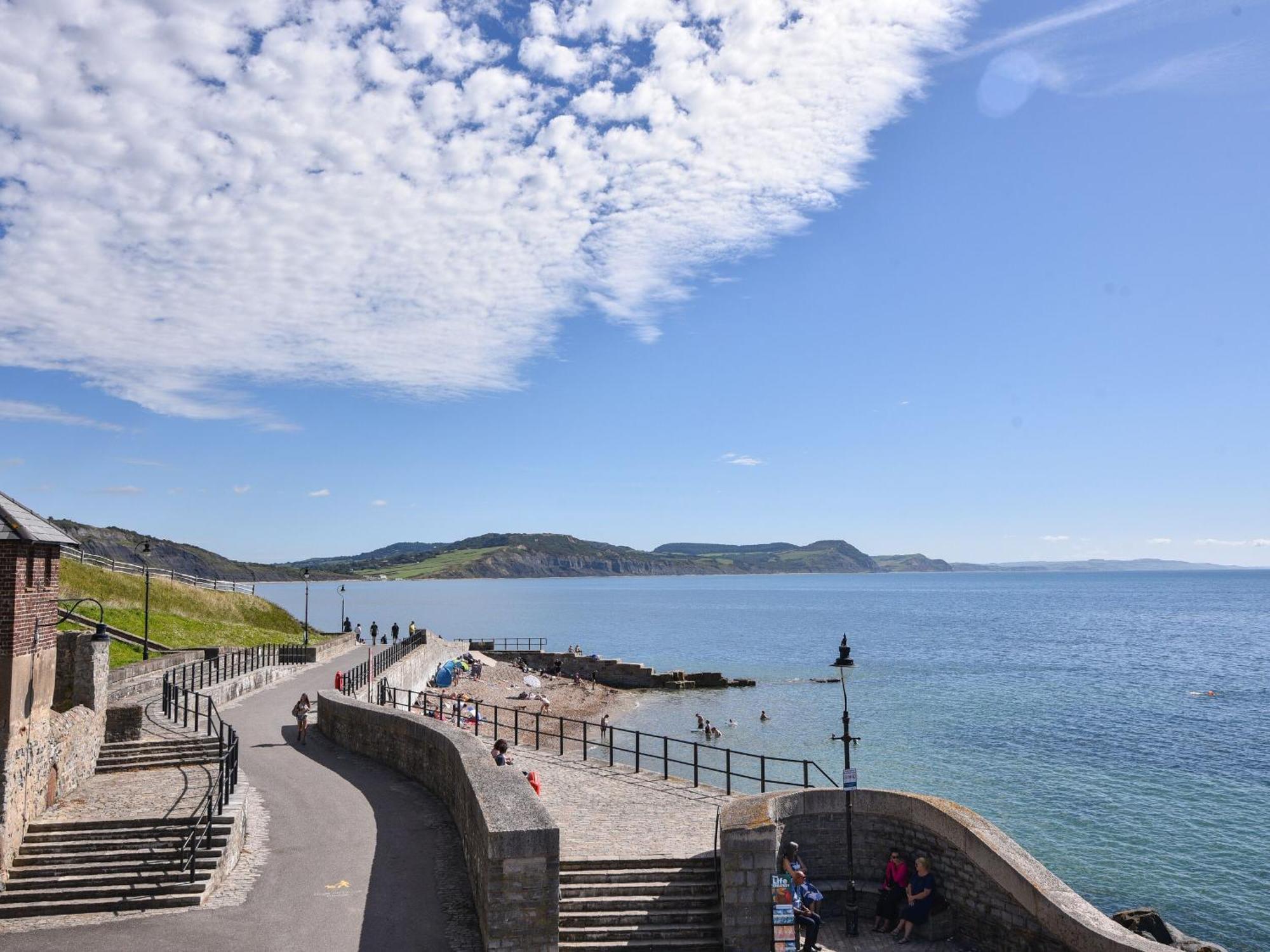 Lyme Views Apartment Lyme Regis Bagian luar foto