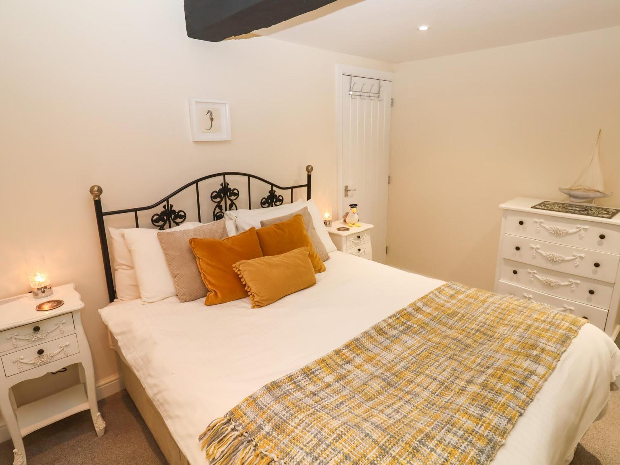 Lyme Views Apartment Lyme Regis Bagian luar foto